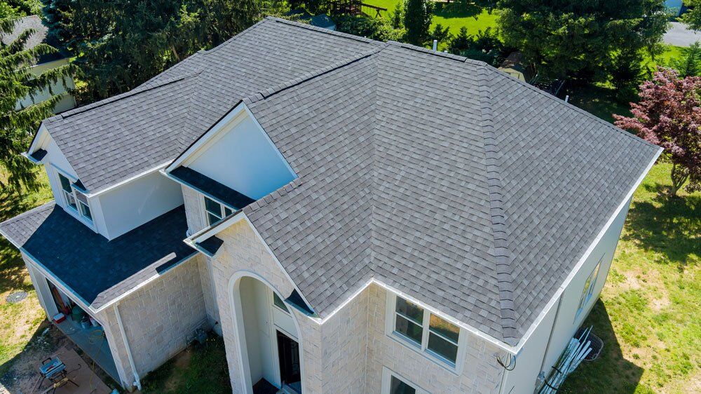 Atlanta Grey Shingle Roof