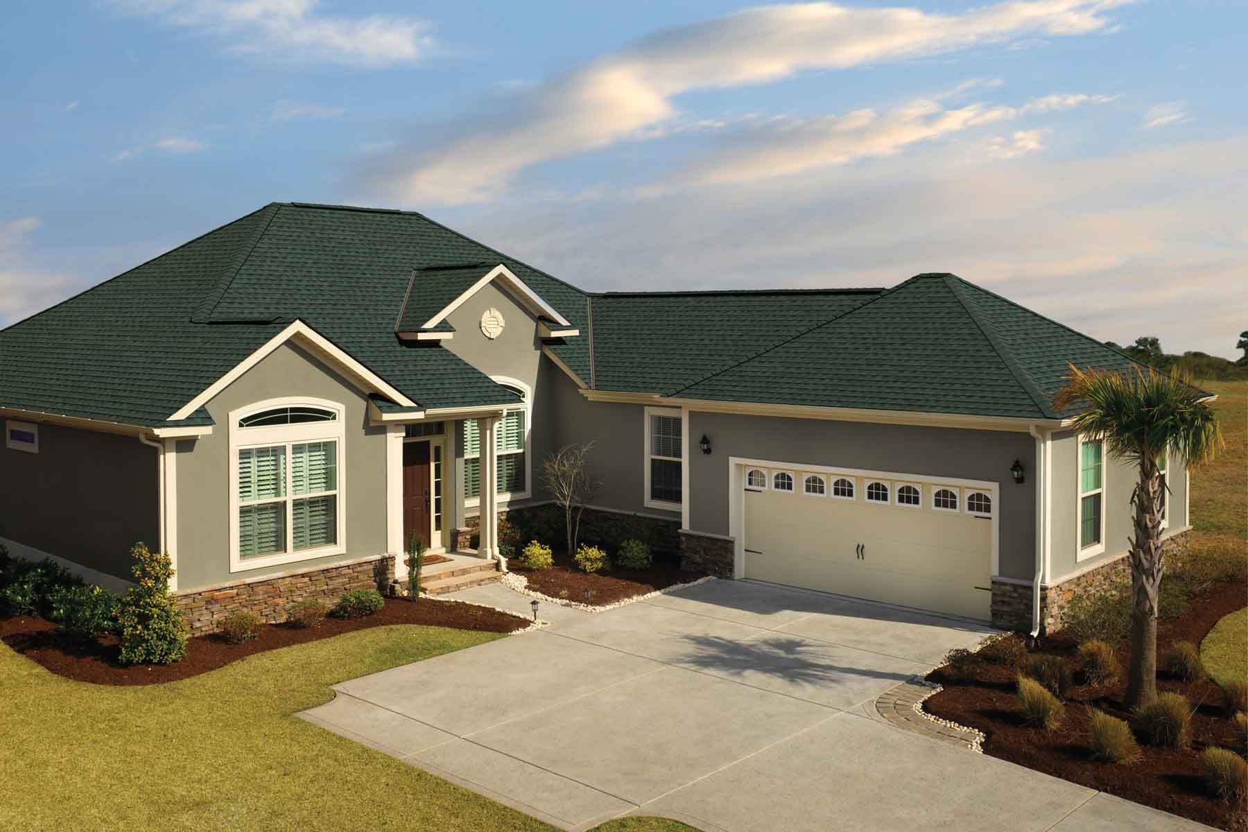 Timberline HDZ Hunter Green House | KTM Roofing