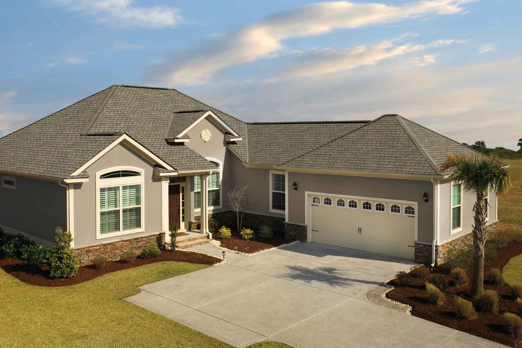 Timberline HDZ Weathered Wood House | KTM Roofing